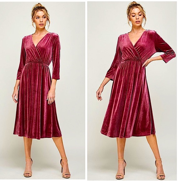 Penna&Pine Dresses & Skirts - Rose Velvet 3/4 Sleeve V Neck Semi Formal Midi Dress